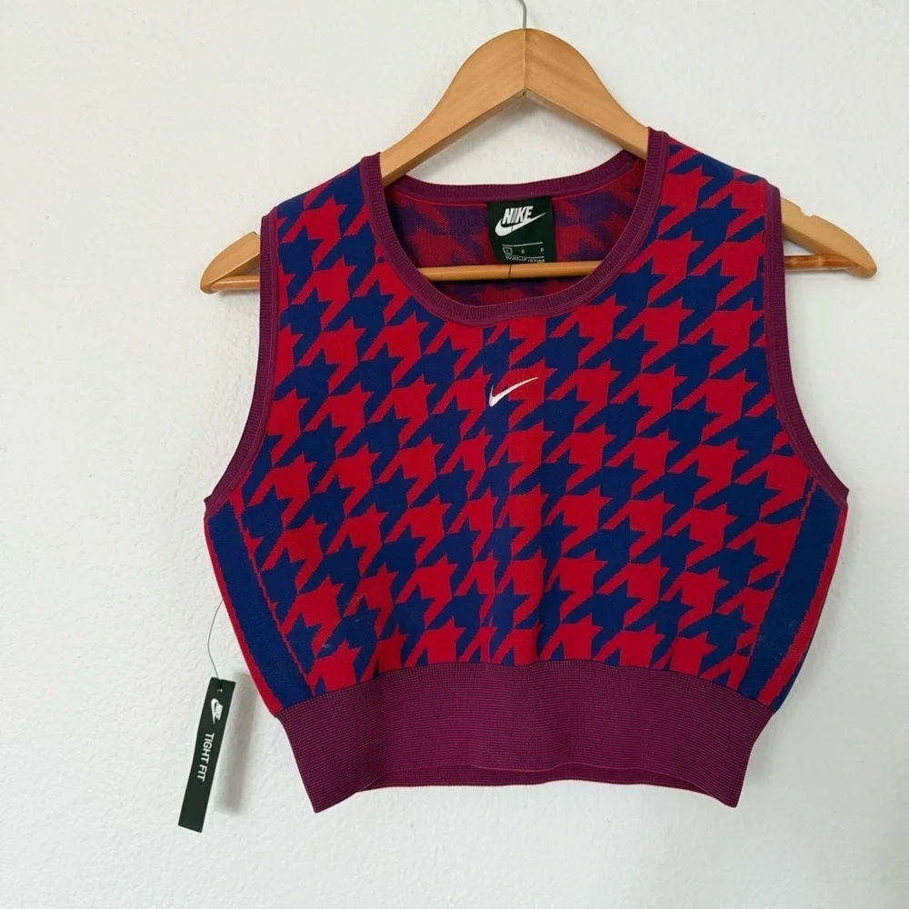 Nike size nwt